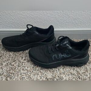 Ryka Black Athletic Tennis Shoes
